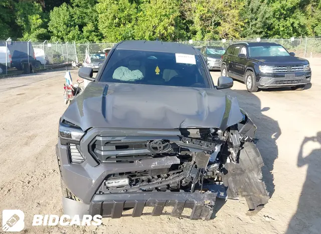 2026 Toyota Tacoma, VIN 3TMLB5JN9TM252264 - photo 12